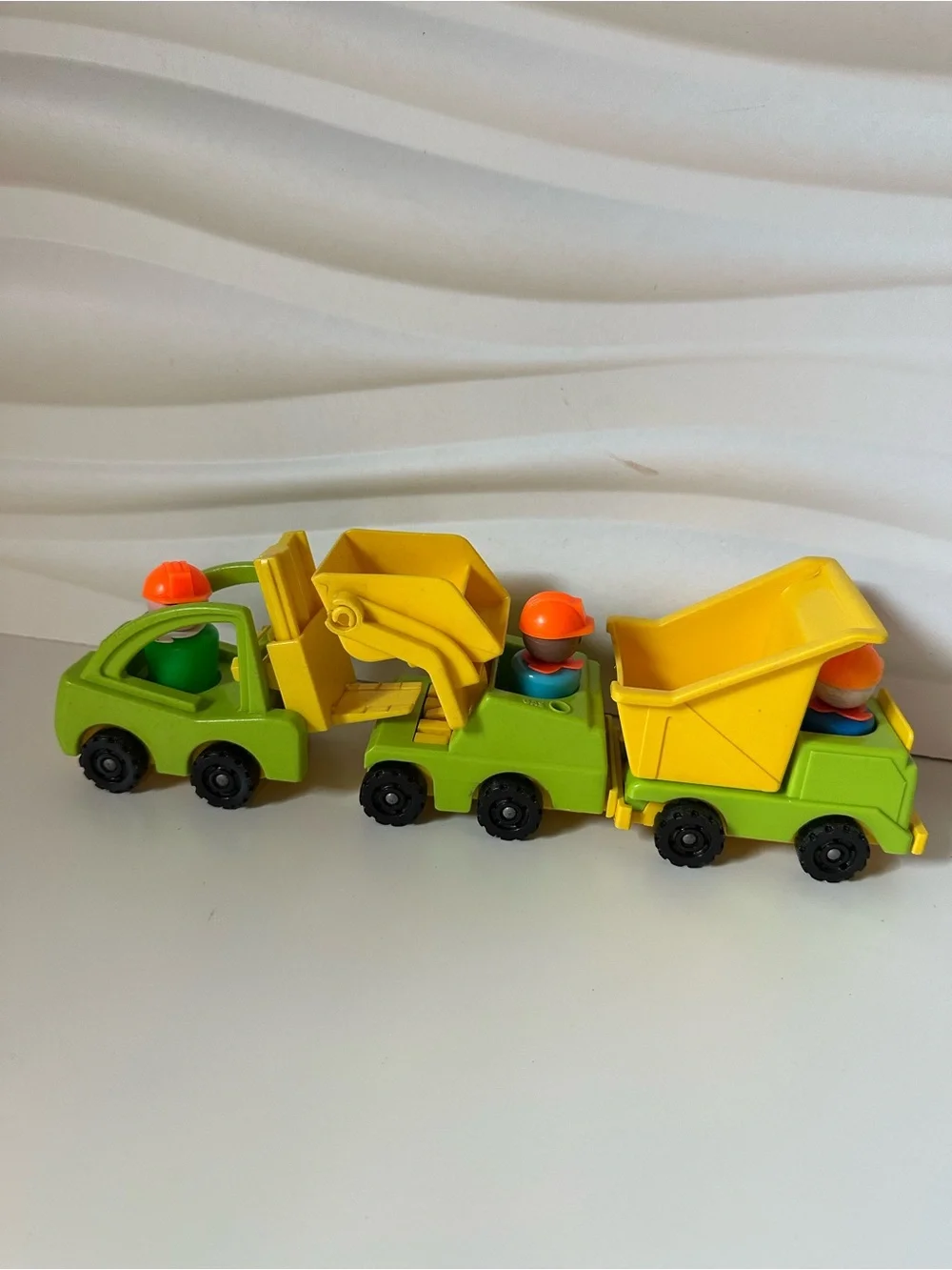 Vintage Fisher-Price Little People Construction Forklift Dump Truck skid Lot